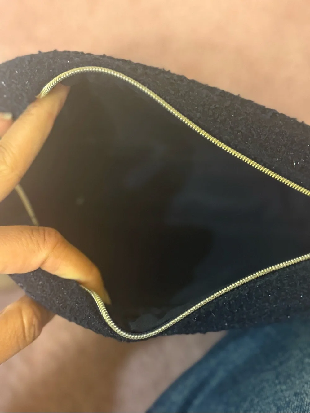 CHANEL Beauté Navy Tweed Cosmetic Pouch with Gold Logo + goodies
